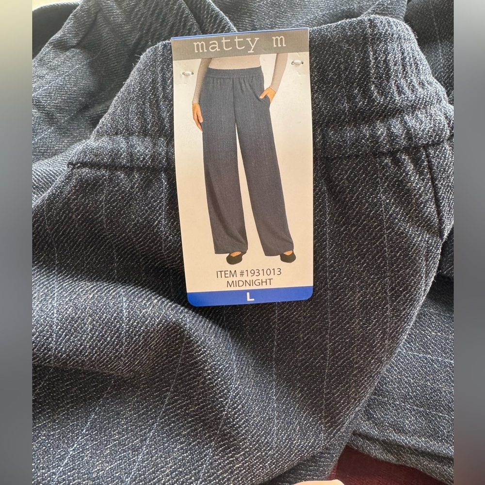 NWT Women’s Matty M Blue Pinstripe Wide-Leg Pull-On Pants - Picture 4 of 4